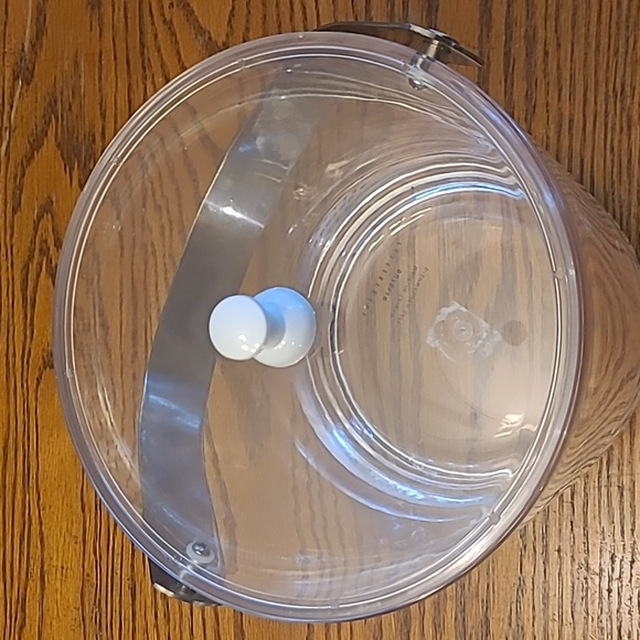 Pottery Barn Outdoor Ice Bucket with Lid Clear Plastic Chrome Handle 7.5" - Picture 3 of 5